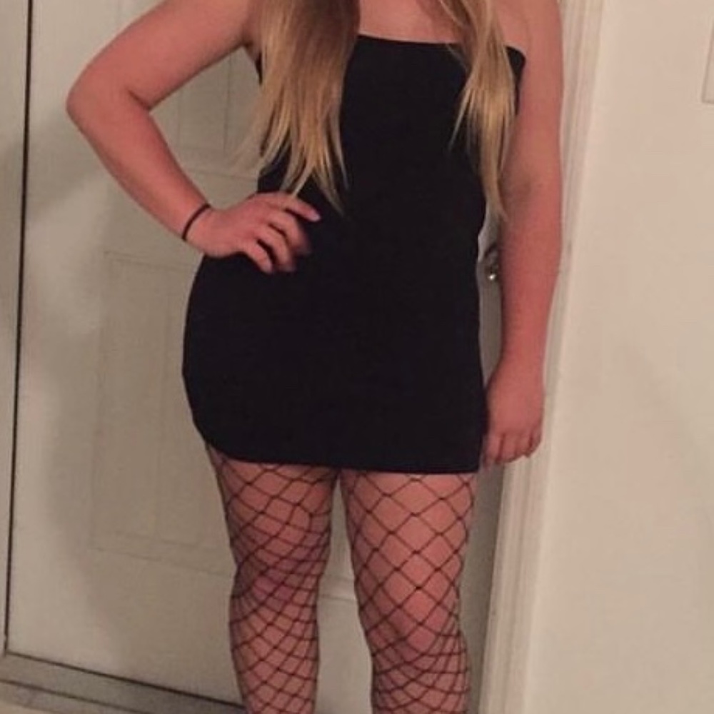 Classic Strapless Bodycon Little Black Dress